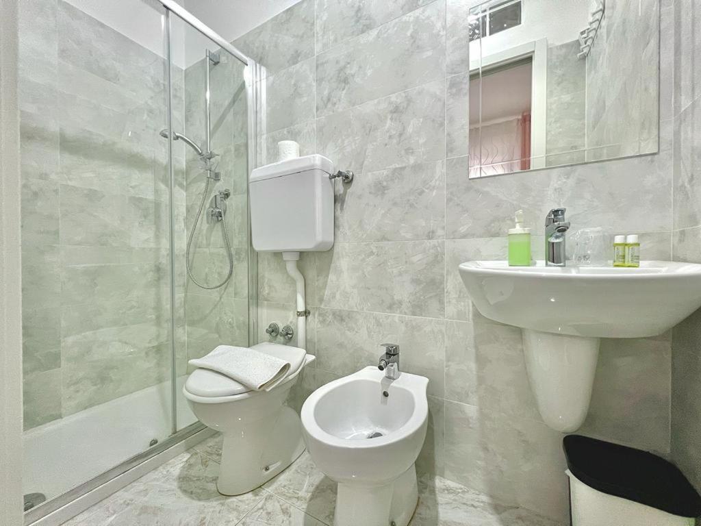 Le 4 Stagioni Rooms ฟรานคาวิลลา อัลมาเร ภายนอก รูปภาพ
